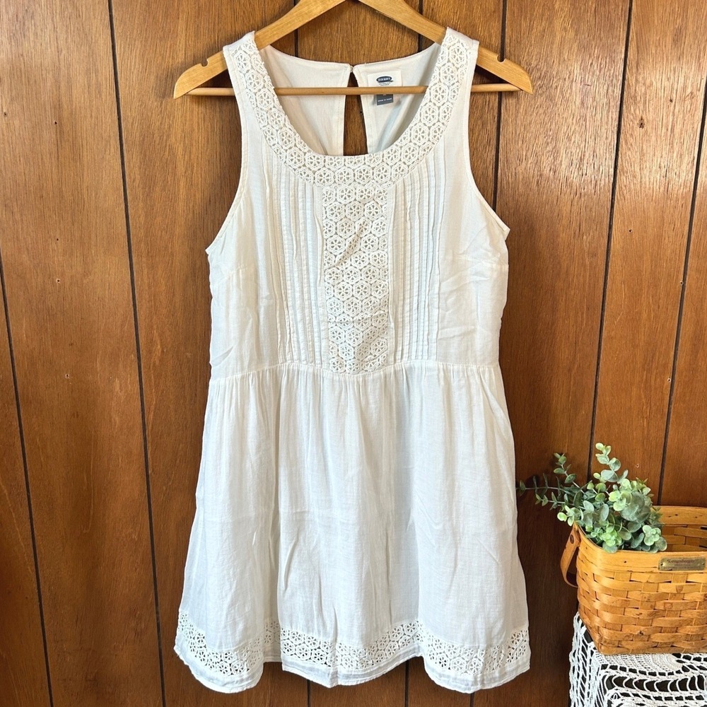 Old Navy White Dress Sleeveless Lace Trim Mini Casual Summer Feminine Girly Boho